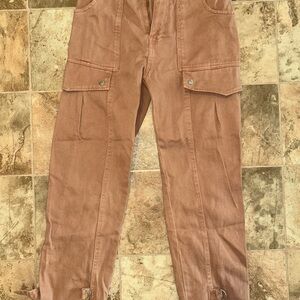 Forever 21 women’s brown cargo pants size medium NWT